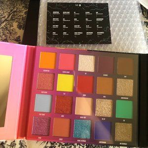 *NEW* NIB New in Box Beauty Bay x Nikkie Tutorials